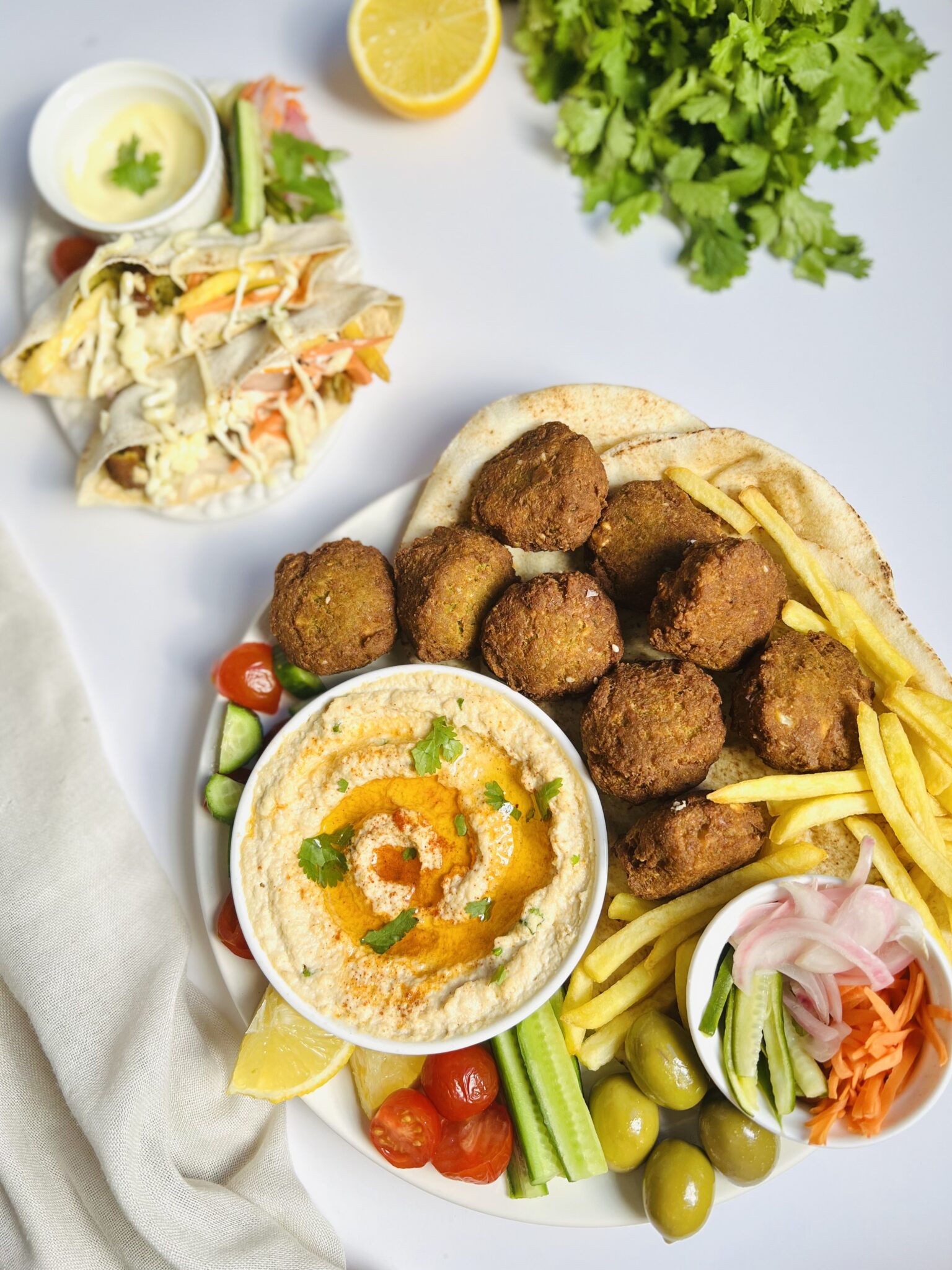Falafel & Hummus (easy homemade)